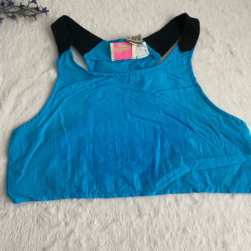 Vintage crop top